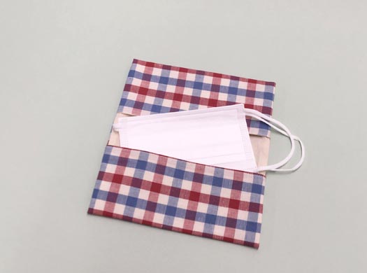 かんたんマスクケース 二つ折り手作りレシピクロバー株式会社