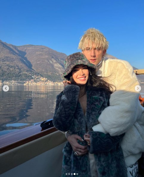 マシン・ガン・ケリー、ミーガン・フォックスの第4子誕生をSNSで祝福 - THR Japan