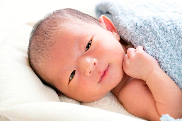 赤ちゃんが笑うのはいつから？笑顔を引き出す工夫や意識したこと - KIDSNA キズナシッタ