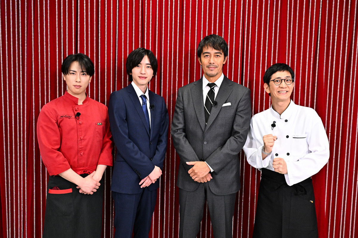 SnowManの宮舘涼太様推しの母。 ついにチケットが当選してときめきが止まらない母、ある日カバンとうちわを作ってほしいとお願いされて、要望聞いても「王国、ロイヤル、バラ」しか言わないぶん投げオーダー🤦‍♀️ 頑張った！私！ いっぱい楽しかった母、推しがいる生活