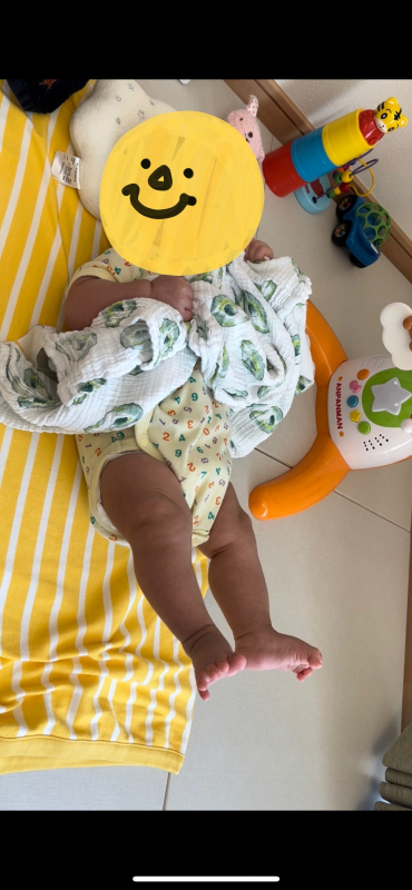 足ピーン、なぜ伸ばす?曲げてくれないのかな~赤ちゃん の行動発達から読み解く寝返りハイハイのベビータッチ 3年先を見込んだ発達の離乳食 助産師栄養士保育士ぴよままガーデンズ