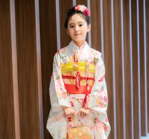 七五三前撮りがお済みの方へ！神社お参りレンタル5500円OFFイナバフォトスタジオ福岡県福津市のおしゃれでアットホームな写真館