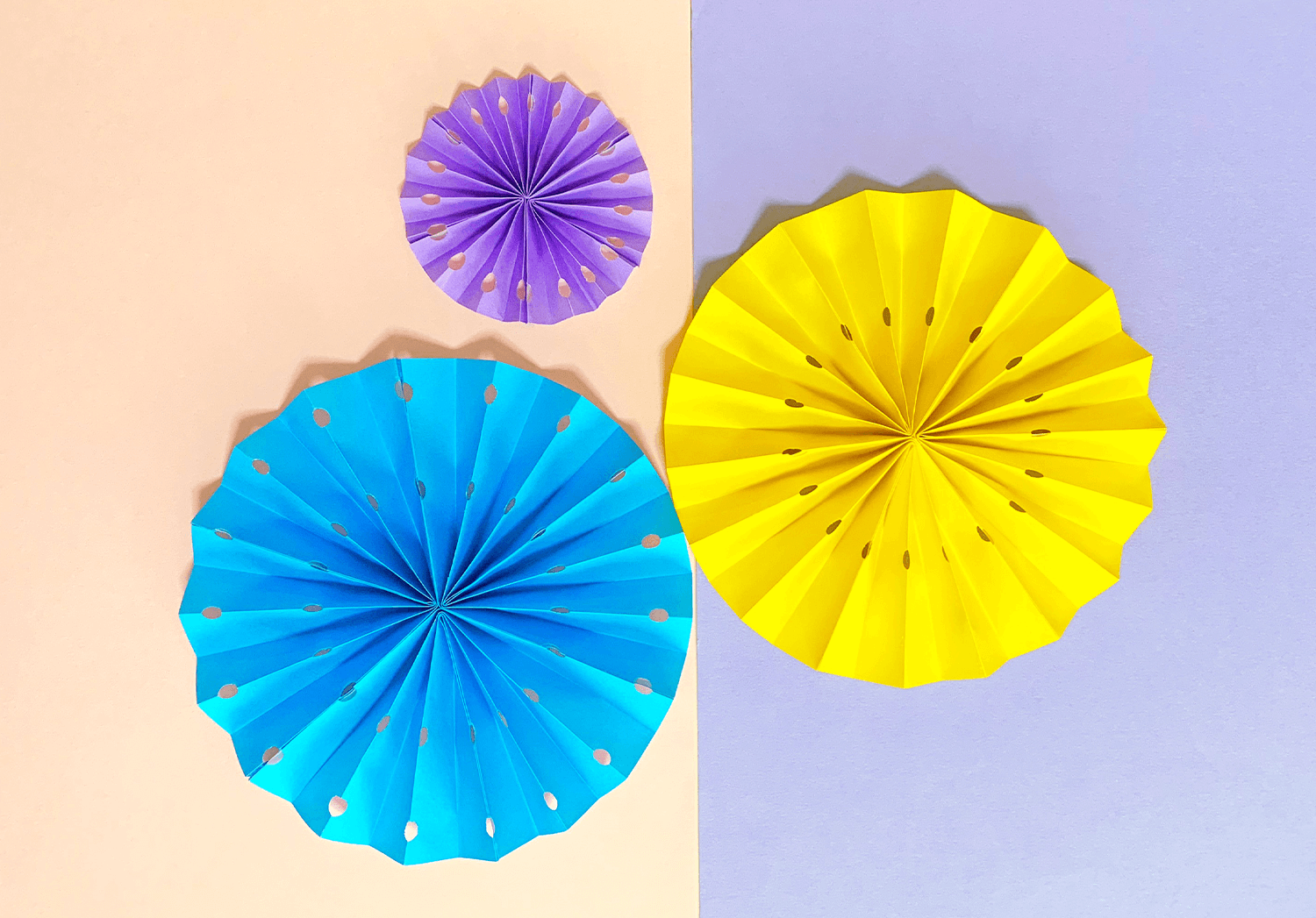 春の壁面製作アイデア3月、4月、5月の保育室に使える12選保育士・幼稚園教諭のための情報メディア ほいくis ほいくいず