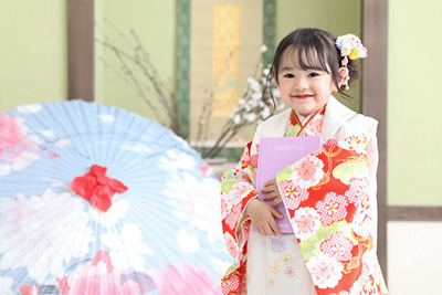 七五三・女の子の髪型 自宅で簡単ヘアアレンジ！長さ別3パターンFUNmily by fotowa