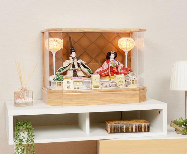 dショッピング 雛人形 ひな人形 コンパクト ケース飾り 吉徳 ひなまり 親王ケース飾り 送料無料木目込み 親王飾り コンパクト飾り かわいいひな祭り ひなまつり 雛祭り お雛様 かわいい シンプル 初節句 節句 桃の節句 女の子 お祝い プレゼントカテゴリ：の販売