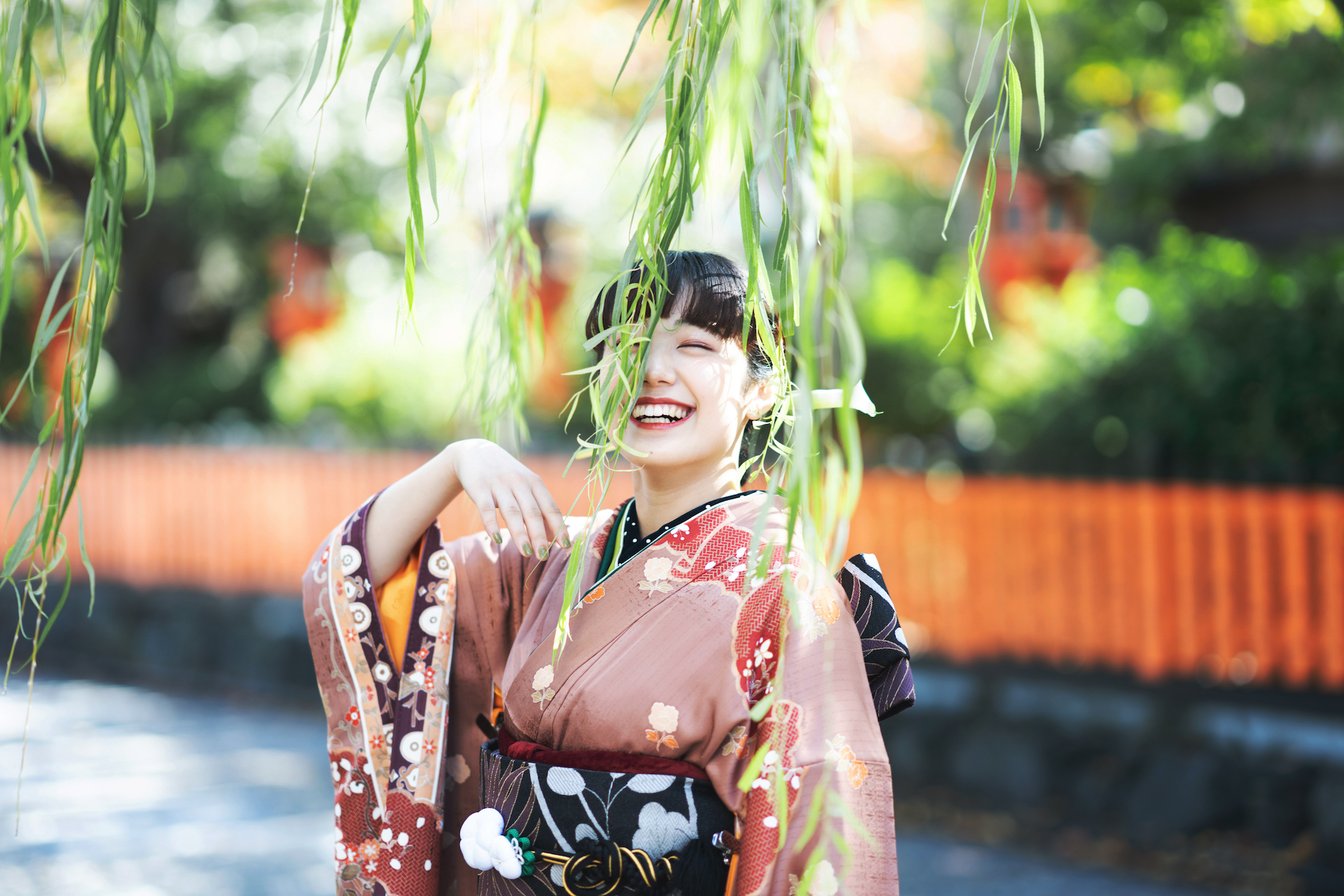 前撮りで成人式当日とは違う晴れ姿を残してみませんか？ - 徳島 成人式 写真なら阿部写真館