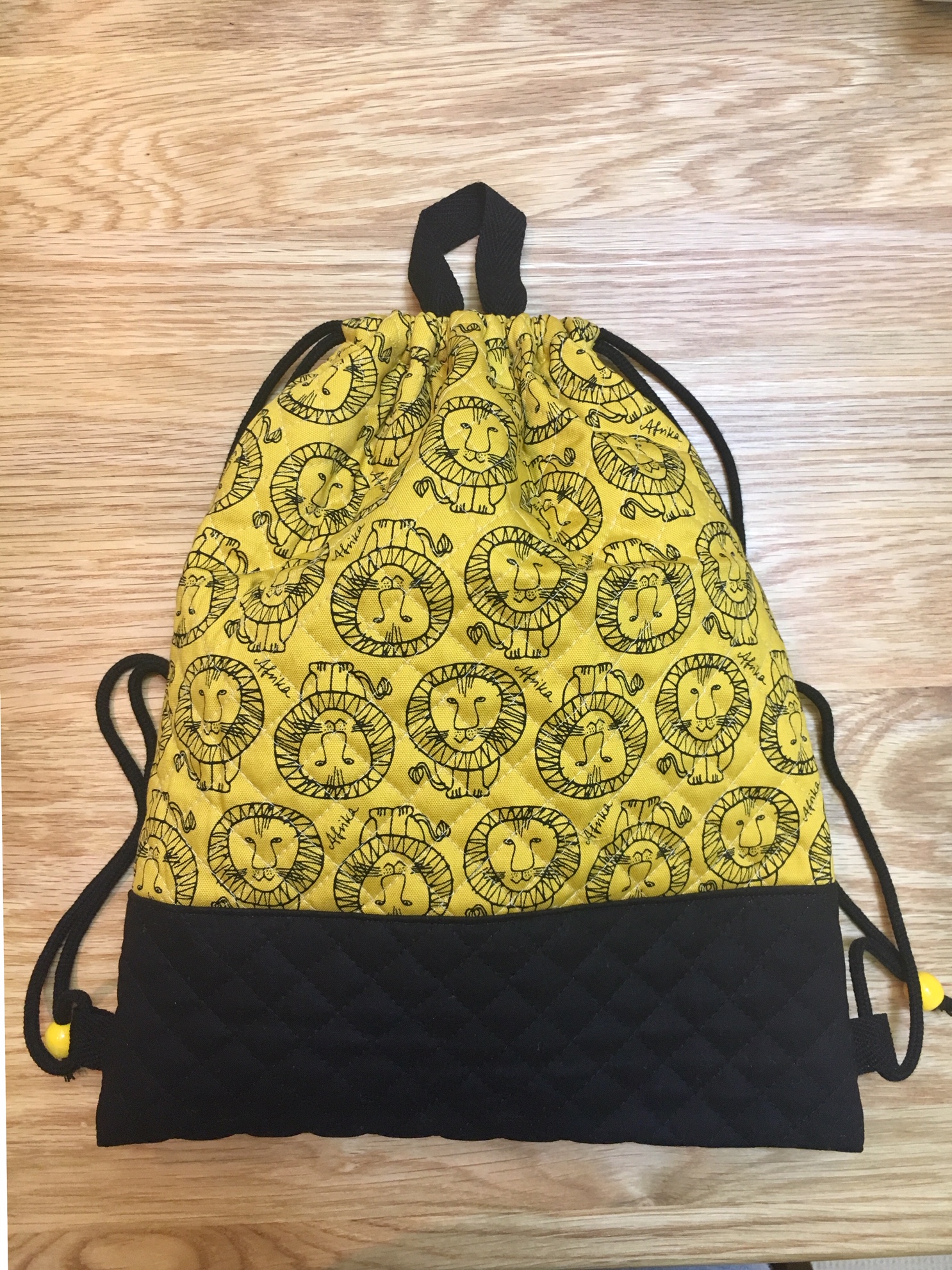 ヌビ1.5ｍでいろいろ作ろう② キルティングリュック縫いのくらし I ベビー服・こども服の型紙 ラ・スーラ