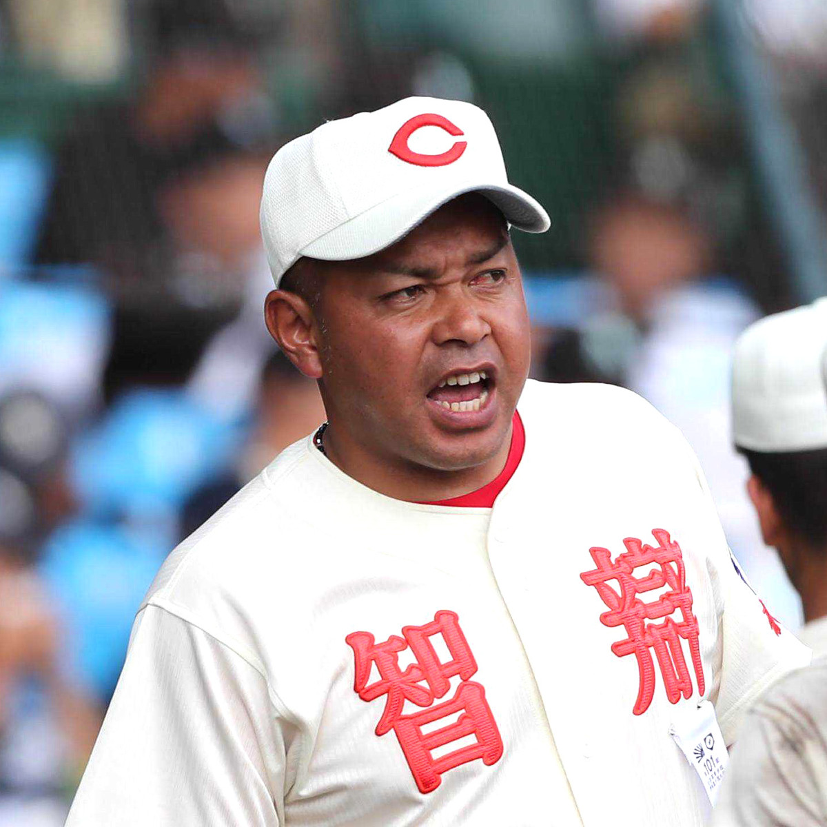 センバツ 「悲願の優勝果たせたよ」智弁学園の前監督で、急逝した上村恭生さんの妻、佳代さん - 産経ニュース