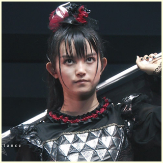 Su-METALのお姉ちゃん中元日芽香の成人式海外の反応- BABYMETAL INFO. ベビーメタルインフォ