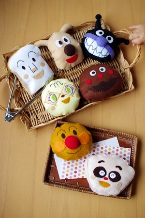 手作りおもちゃ「アンパンマンのぽっとんおとし」