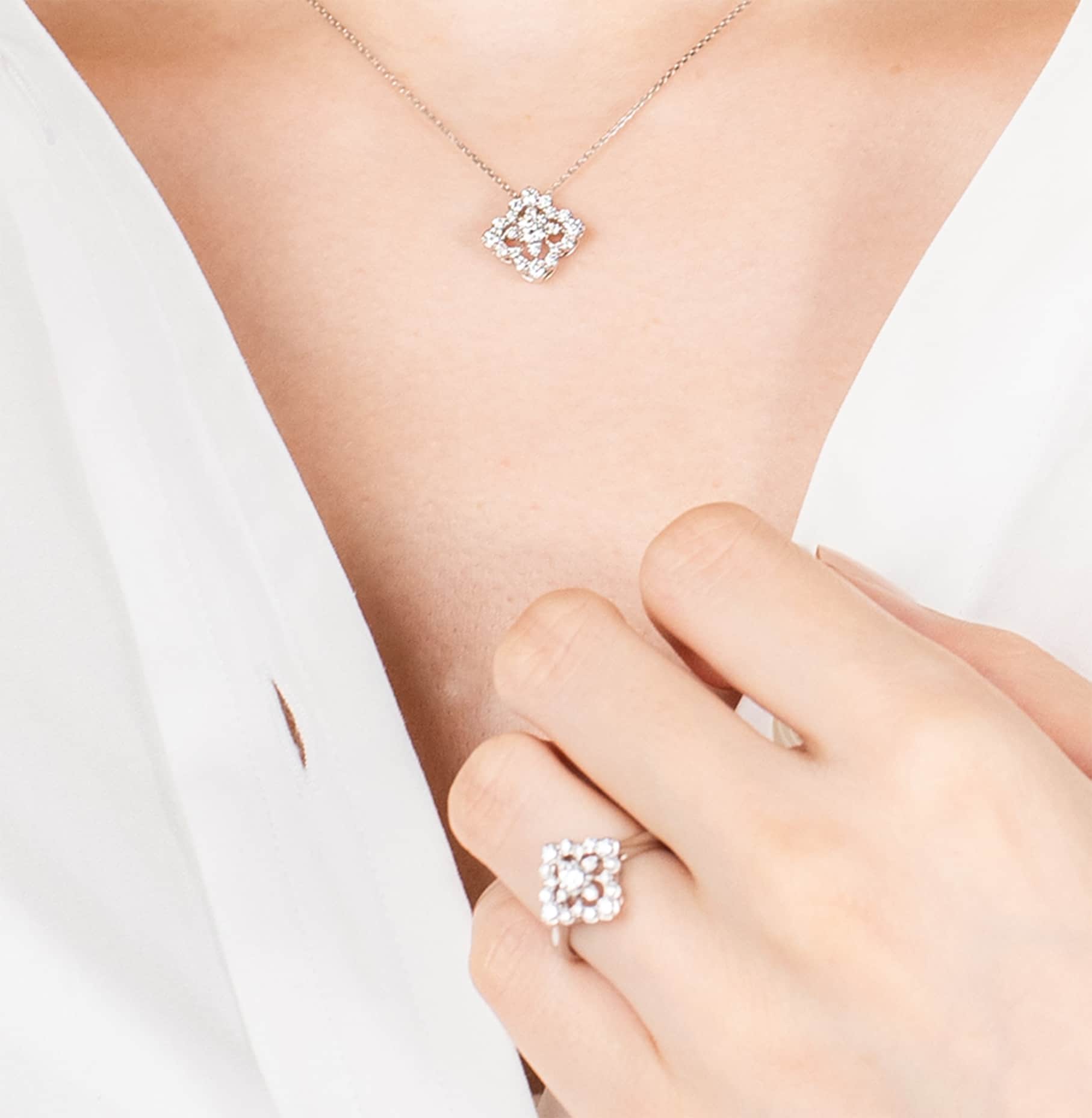 CHARMY チャーミー の婚約指輪の口コミ・評判Ringraph リングラフ