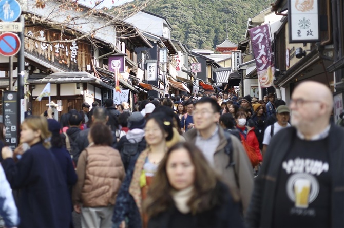 修学旅行のアダルト動画検索結果 - アダルト動画ナビ