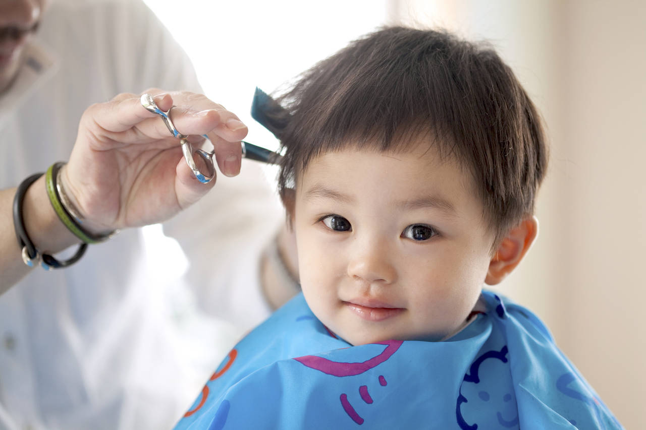 ヘアカットフェード男の子髪型子どもの髪型チョッキンズキッズ専用サロンキッズカットママリ男の子ママかっこいいかわいいおしゃれ