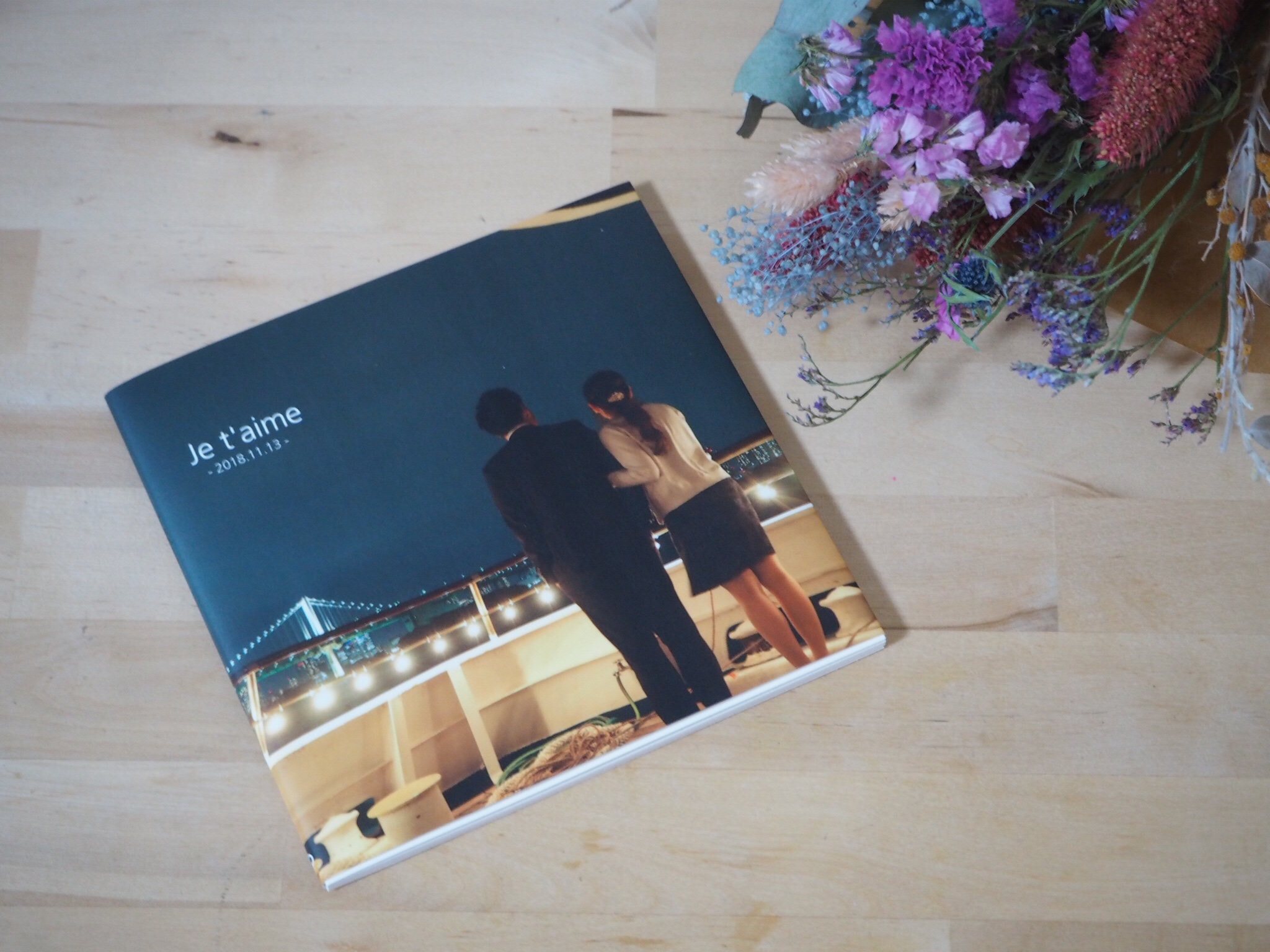 ウェディングアルバムにお入れするタイトルの話 – 結婚式アルバム専門店Mekuruhi 式場品質の高級アルバムをもっと手軽に