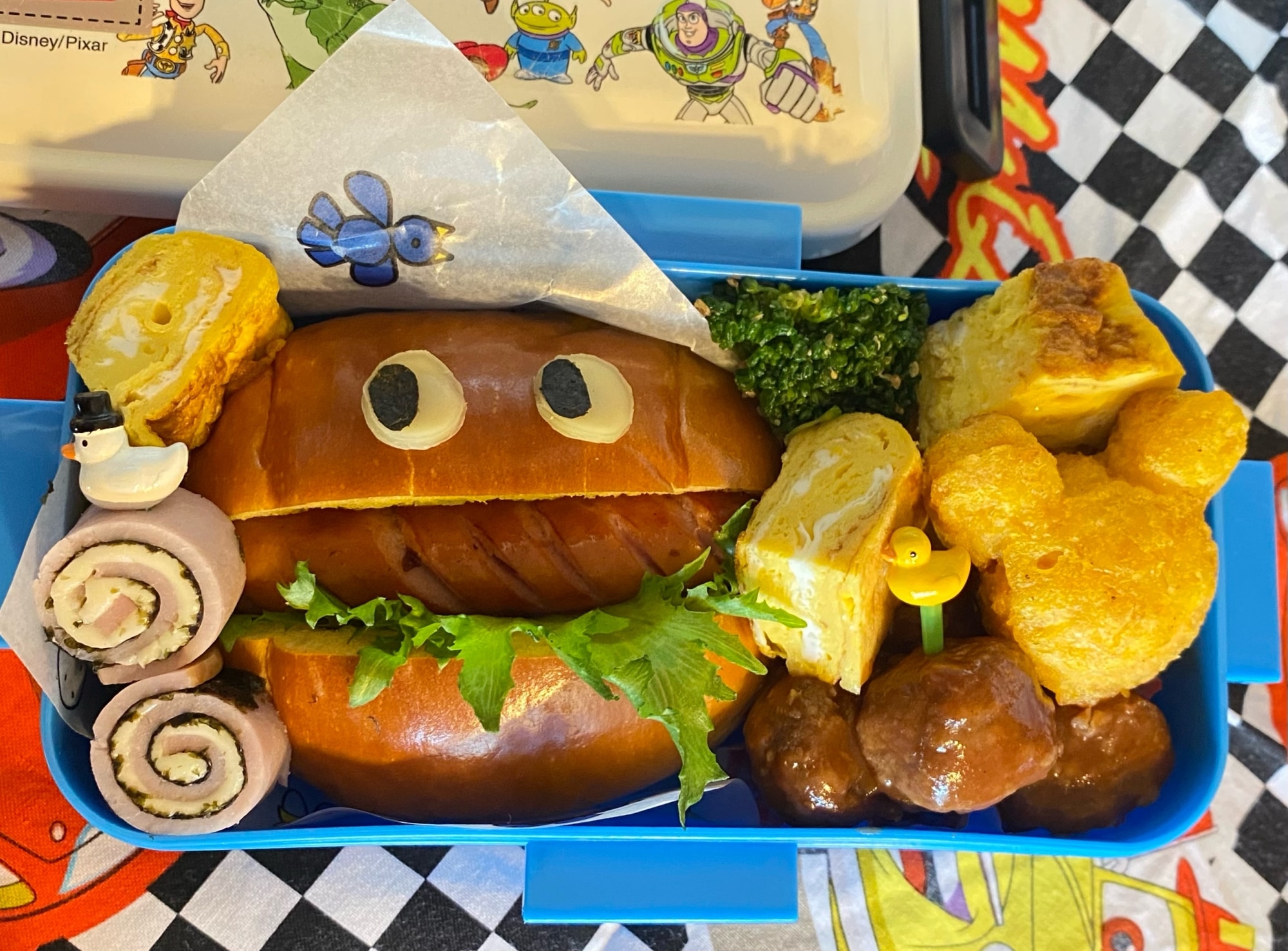 運動会はサンドイッチ弁当で決まり♡」かわいくておいしいレシピ紹介！パンに合う具材や作り方・詰め方のコツも2ページ