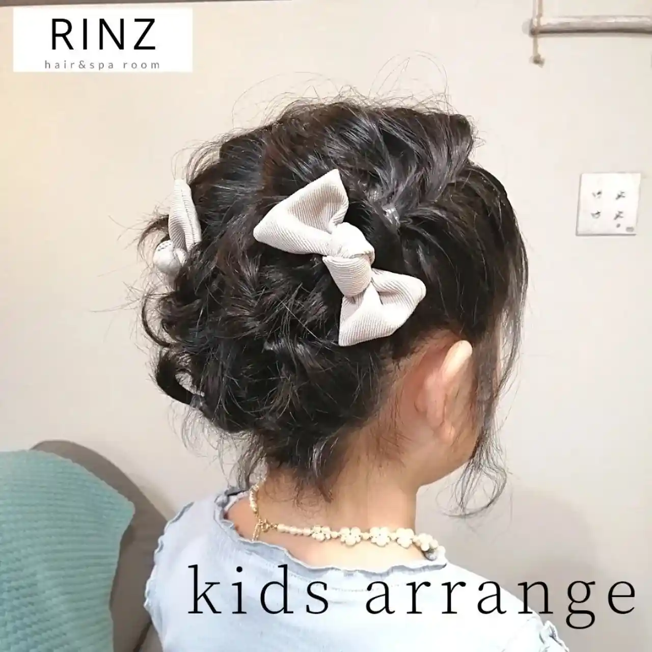 シンプルハーフアップ🖤幼稚園ダウンスタイル シンプル今日のヘア ハーフアップダウンスタイル今日のヘアアレンジくせ毛キッズヘアゴム ヘアアクセサリー ヘア小物 ハンドメイド 子どもヘアアレンジヘアアレンジヘアアレンジ簡単キッズヘアアレンジ
