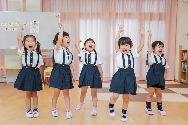 座ったまま遊べるレクリエーションゲームミックスじゅーちゅ 子どもの遊びポータルサイト