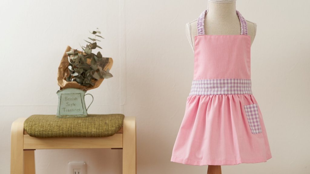 動画を見て作る♩「エプロンワンピースの作り方」tsumugu