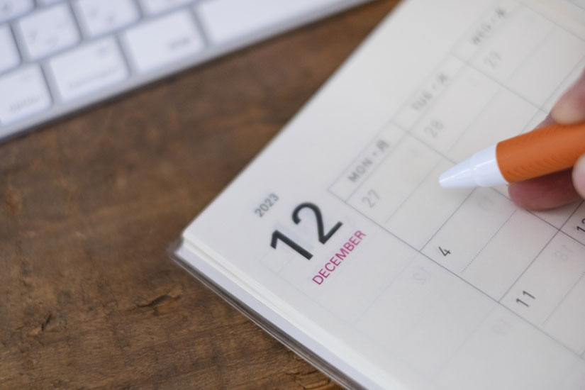 神棚のお手入れ方法はどのようにすればいい？マナーや注意点を解説！職人手作りの兜を販売する伝統工芸品・木彫刻専門店 雛人形・五月人形 伊川彫刻店