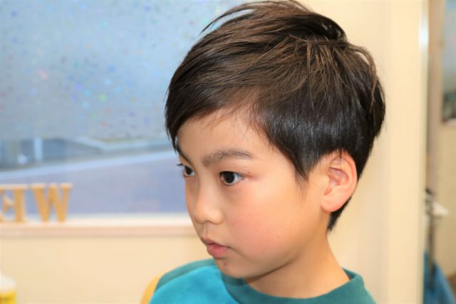 小学生男子のおしゃれな髪型アンケートでわかった人気の髪型をランキング紹介！HugKum はぐくむ