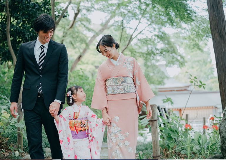 七五三の母親はどんな着物が良い？選び方とマナーについてフォトスタジオ ハピスタ 家族写真・子供写真・七五三