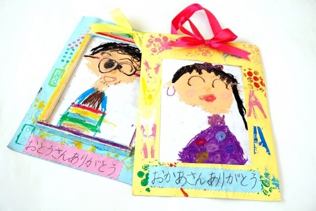 子供たちから保護者へ 手袋にメッセージを添えてプレゼント 『ファミリー メッセージ入り手ぶくろプレゼントキャンペーン』を実施関東圏の認定こども園など53施設に手袋1万双を贈呈