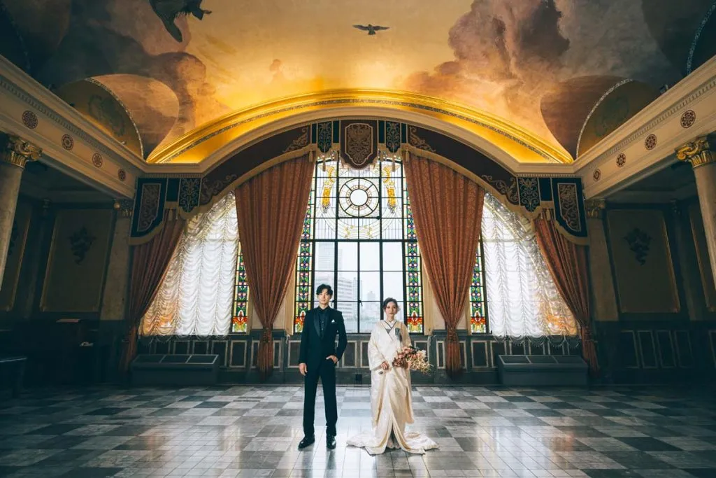 レトロ婚人とは違うオシャレで上質な結婚式をプロデュース