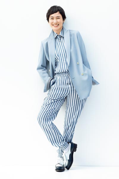 安田成美 58夫・木梨憲武 63 との仲むつまじい2ショットに反響「理想の夫婦像」「いつ見てもお似合い」 - ABEMAエンタメ - 話題のSNSニュース無料動画・見逃し配信を見るならABEMA