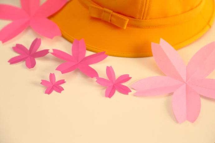 壁面飾り そつえんおめでとう 保育 卒園式 みんなの卒園式の飾り