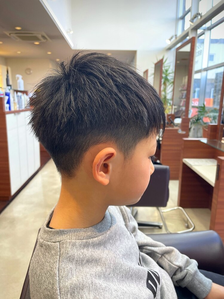 キッズヘアー 3 – ヘアー・シェルタ