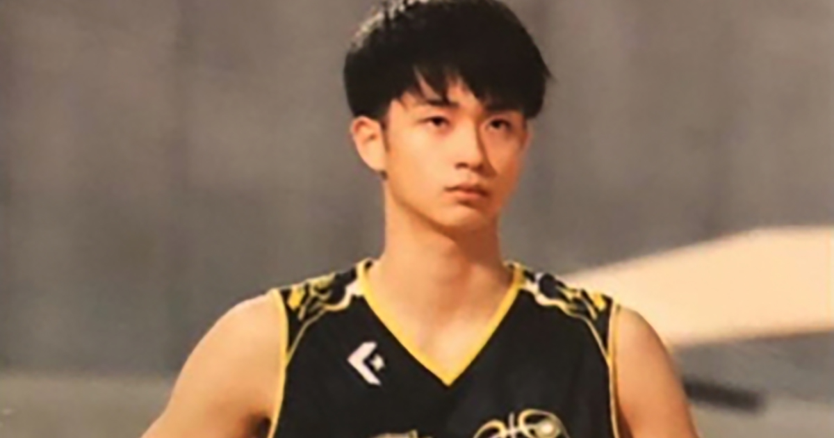 三人も息子さんが 」〝激似〟大物俳優を囲んで息子＆姪が揃った〝芸能一家〟写真に仰天「すごい！笑」「最強DNA」「イケメンが渋滞してる」：「おっ！」でつながる地元密着のスポーツ応援メディア西スポWEB OTTO