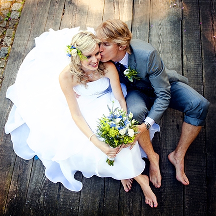 海外挙式の帰国後パーティー成功のポイント 2025年最新版 費用や演出など - 1.5次会や会費制結婚式、記念日づくりはNEO FLAG