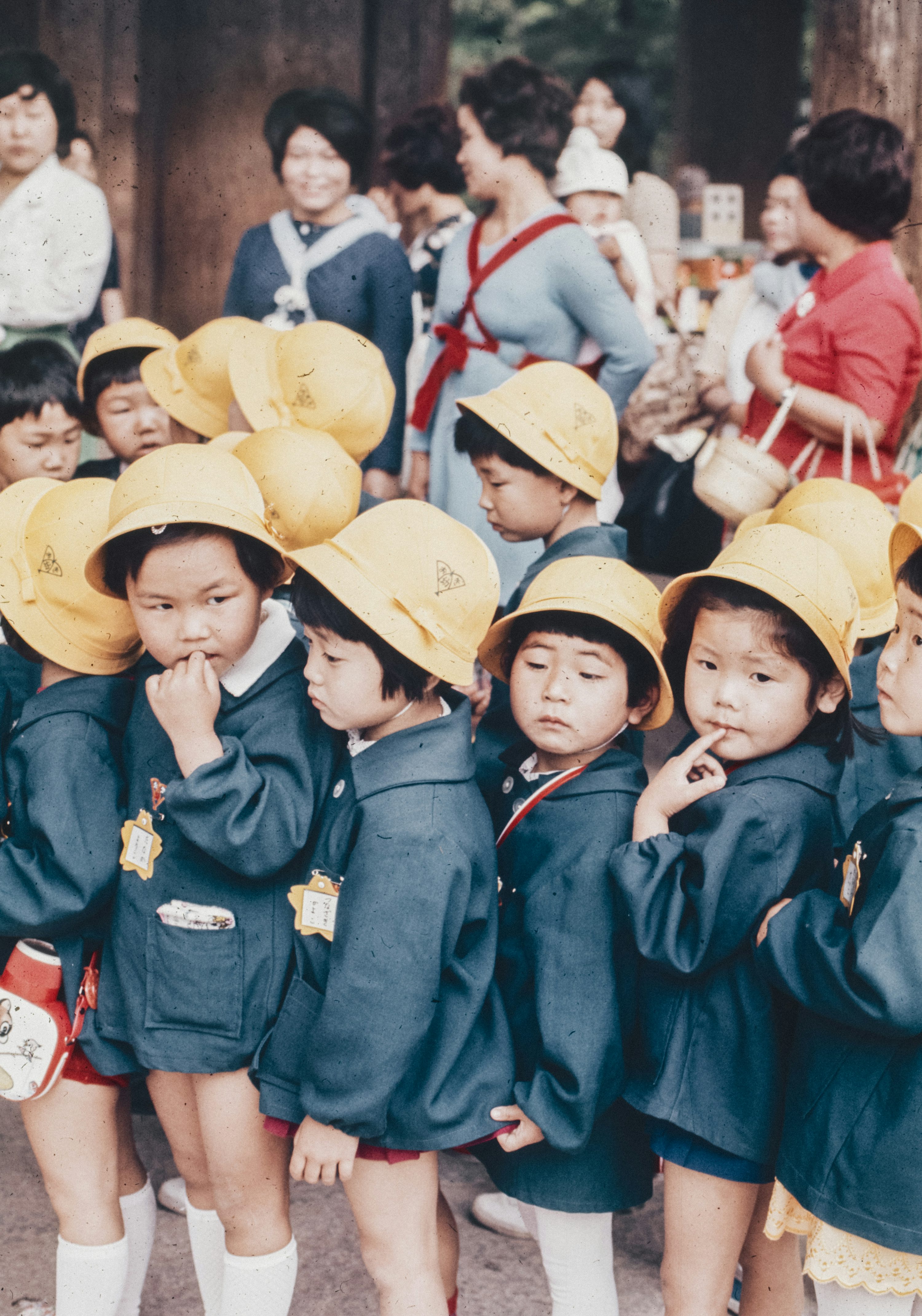 女子大生なのに、言動がまるで幼稚園児！ 過剰に幼いフリをしてチヤホヤされたがる女性の背景にあるものは - レタスクラブ