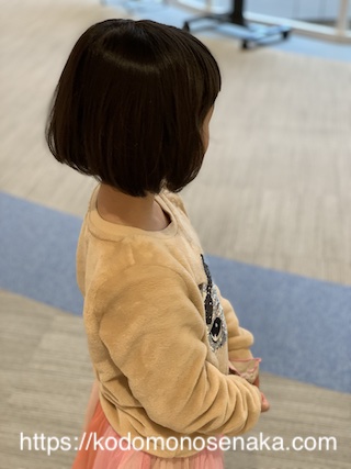 赤ちゃんの初めてのヘアカット！ハサミやケープなどおすすめの散髪グッズ7選おはママ