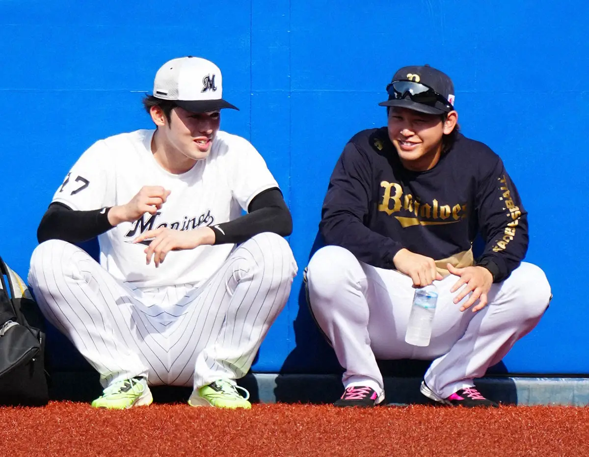 写真 佐々木朗希との“間接ツーショット”を公開した宮城大弥：中日スポーツ・東京中日スポーツ