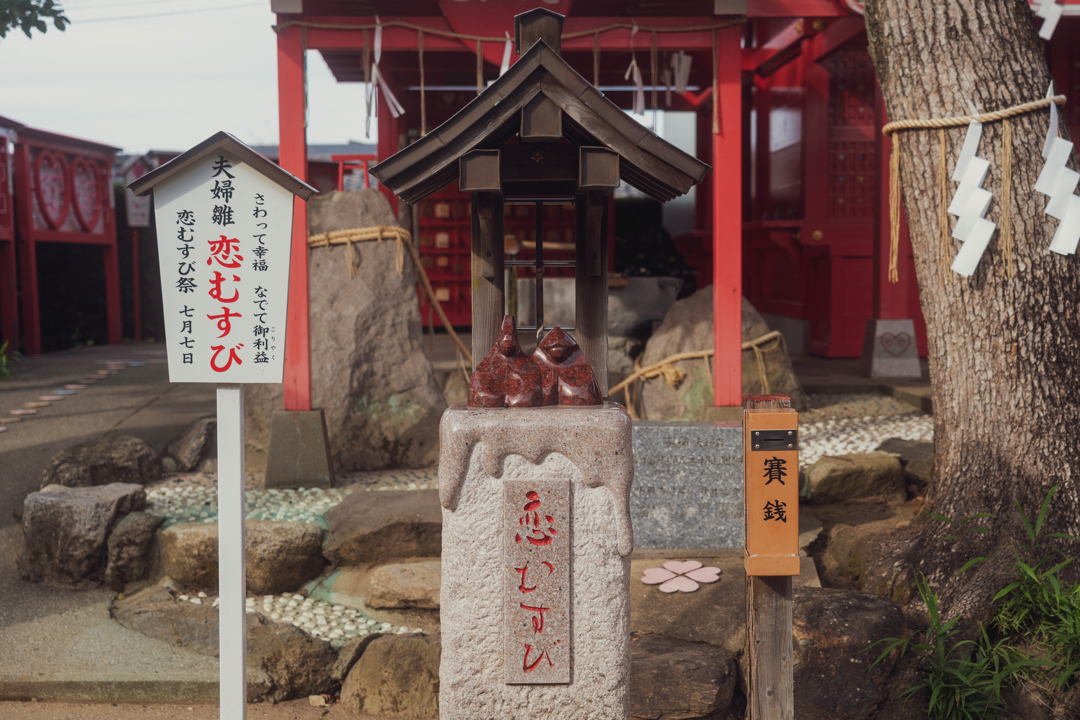 おもかる石 願うが叶う？「占い石」がある京都の神社3選 伏見稲荷大社 ZEKKEI Japan
