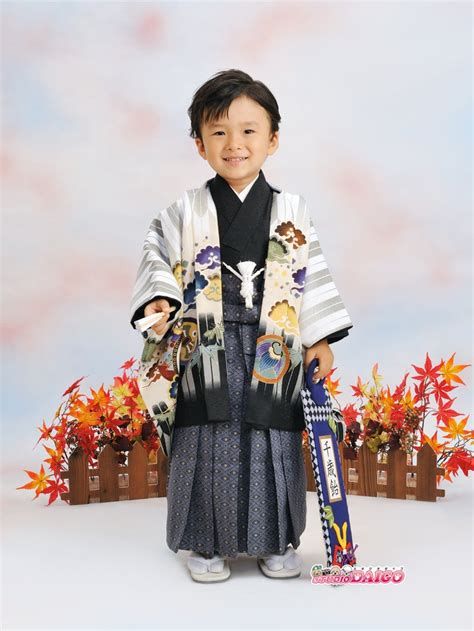 男の子の七五三は何歳でする？年齢ごとの衣装や気になる疑問点 七五三写真のフォトスタジオ・写真館はらかんスタジオ