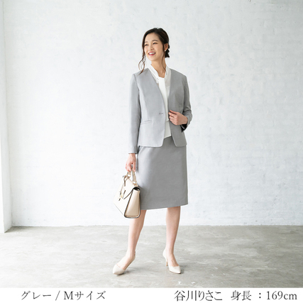 卒入学式なに着てく？ \ワンピース5選左→ジャケットなし 右→ジャケットあり セレモニーだけでなく 結婚式やお子様の行事ごとでも幅広く着て頂けます♪ 3月の卒業式は気温が低い日も多いので ジャケットを羽織り 4月の入学式はワンピースだけでも 軽やかで素敵です