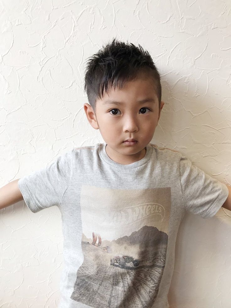 小学生男子におすすめの髪型！ツーブロックやマッシュなどトレンドヘアを徹底解説