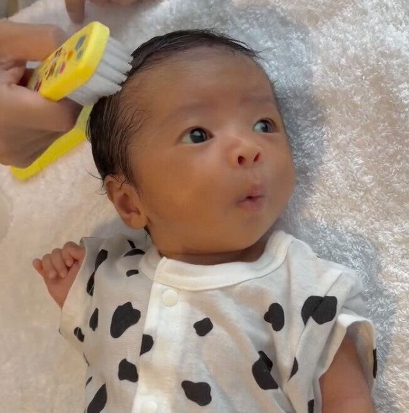 赤ちゃんの変顔写真が面白い「ナイスタイミング」かわいい＆笑える写真集kosodate LIFE 子育てライフ