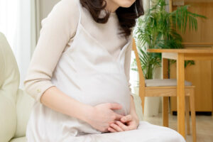 妊娠40週目:おなかの張り具合と症状および赤ちゃんの発育パンパース