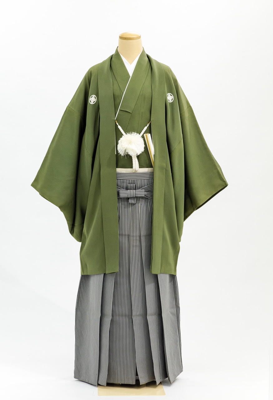 男 紋付レンタル 袴mo062スタイリッシュグレー×黒銀縞袴2 紋付き袴フルセット羽織袴レンタル着物レンタル袴レンタル男性着物貸衣装卒業式結婚式メンズhakama人気春の成人式和服Ｌサイズ -貸衣裳ぽえむ 本店