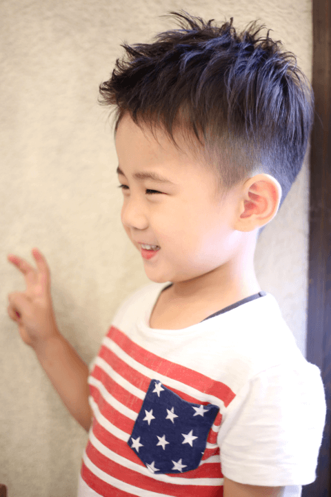 写真解説 1歳の男の子・女の子の赤ちゃんの簡単セルフヘアカット！子育てメディア memorico