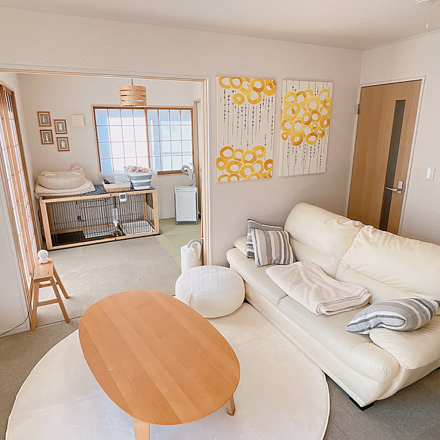 狭いリビングでも犬のケージを上手に活用する方法 - 不動産と住まいの教科書