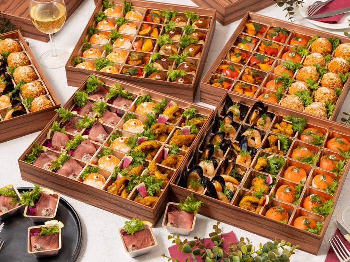 おうち女子会もママ友宅のホームパーティーも♪お呼ばれコーデはきれいめ＆リラックススタイルでNiau ニアウ