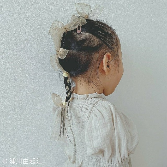 maco_kids_hair 👈キッズ専門ヘアアレンジアカウントです✨ 明日マネしたくなるキッズヘアアレンジをたくさん載せてます✨ぜひ見てみてください👇 ＼＼ @maco_kids_hair今回は、 @hoasm1381 さんのキッズヘアアレンジの投稿をご紹介します