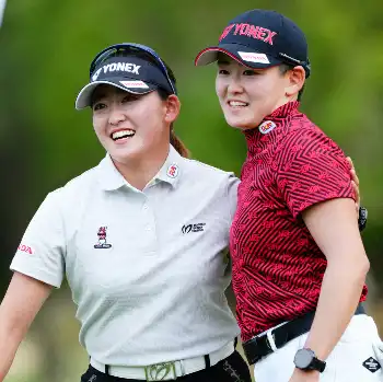 やり投げ 佐藤友佳 が引退した真相 前夫とのスピード離婚の裏にあった衝撃的な事実に言葉を失う ！パリ五輪金メダリスト・北口榛花を破った過酷すぎるトレーニングの全貌に驚きを隠せない