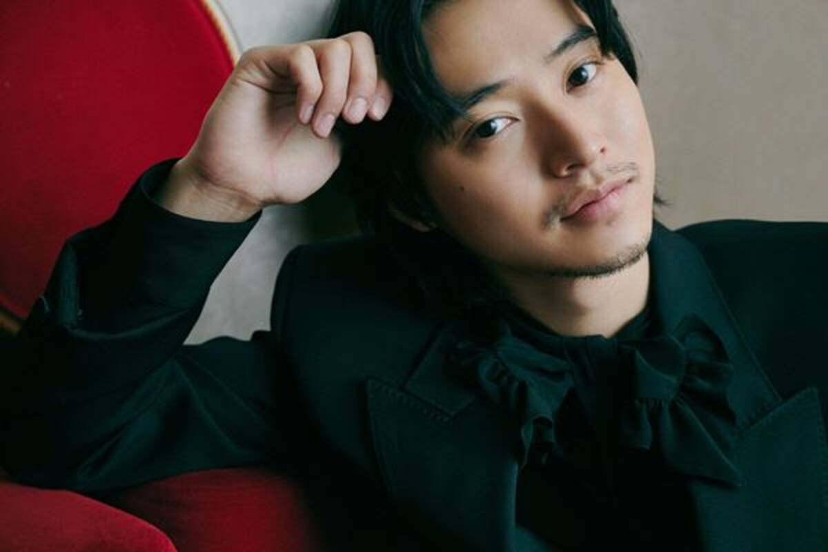 万座温泉日進舘さん 女将 宮田まいみさん 七代目館主 黒岩一将氏 三波豊和 - YouTube