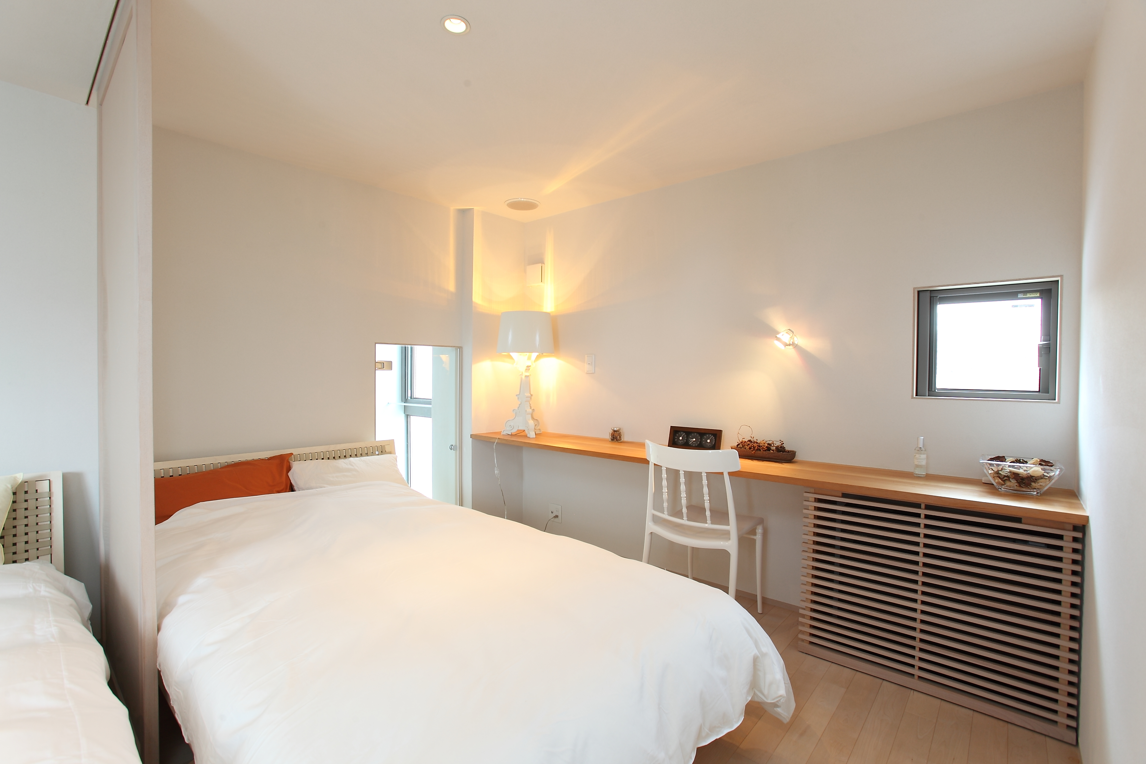 夫婦の寝室を間仕切り おすすめパーテーションでぐっすり快眠