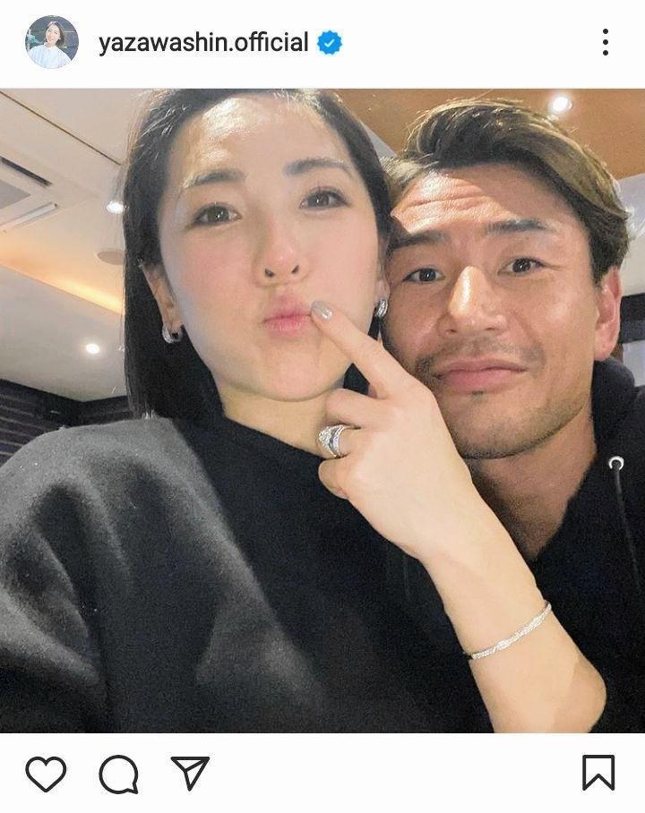 魔裟斗、妻・矢沢心、3人の子どもたちとTDS満喫 家族ショットに「世界一の仲良し家族」 - 芸能 : 日刊スポーツ